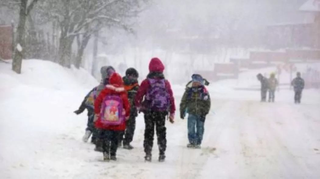 Câte zile de vacanta de iarna vor avea elevii din Moldova 2022